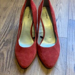 FINAL PRICE DROP 🔥Express Red Wedge Heels